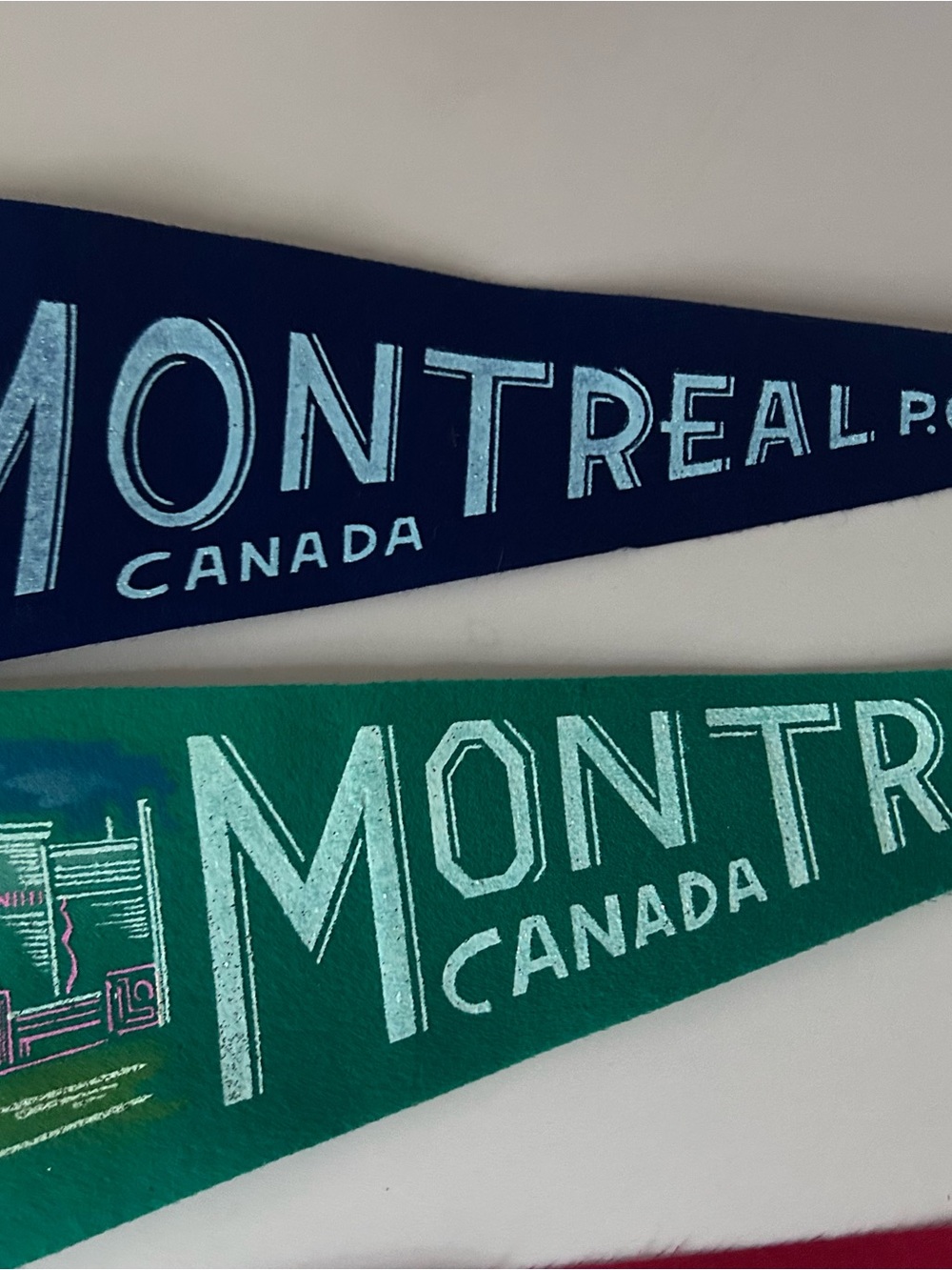 Rare Vintage Montreal Landmarks Canada Felt Pennant Lot – Set of 4 Deadstock 60s - Picture 10 of 13